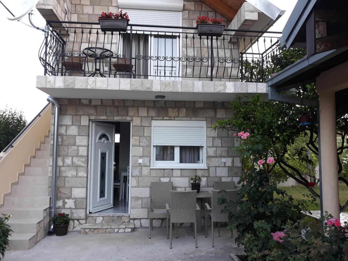 Apartment K2 Radanovici Bagian luar foto